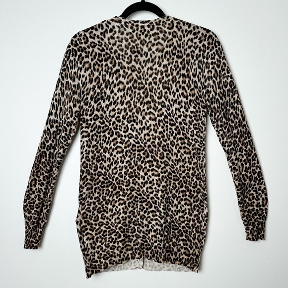Michael Kors Leopard Print Button Up V-Neck Cardigan with Gold Zipper Pockets - Picture 10 of 13